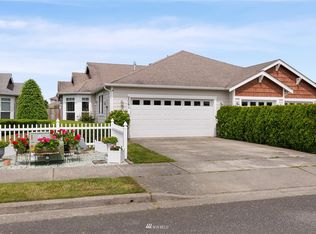 2061 Greenview Ln, Lynden, WA 98264