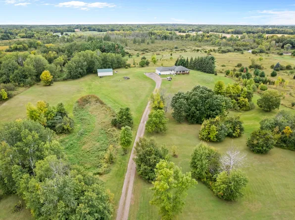 42790 Elmcrest Ave, Harris, MN 55032