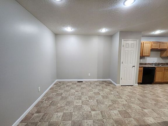 3rd image of 8051 E Audrey Ave
