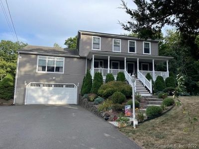9 Farm River Drive, Northford, CT, 06472