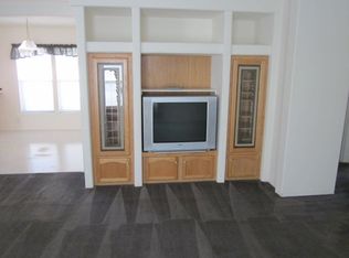 200 James Ct UNIT 34, Mound House, NV