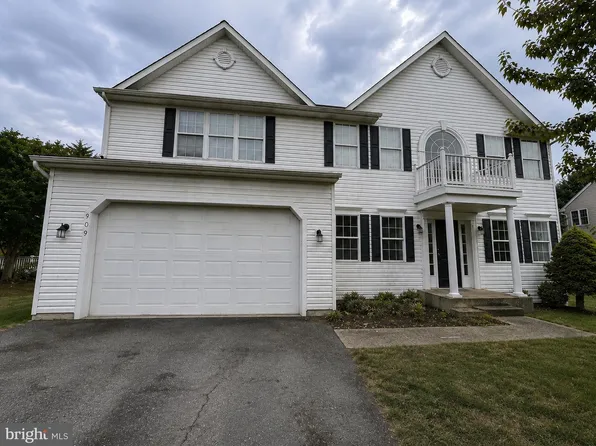 909 Bridlewreath Way, Mount Airy, MD 21771