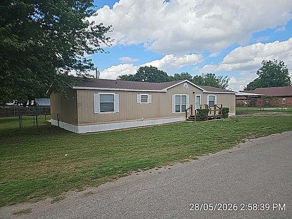 2nd image of 617 E Gregory Ave