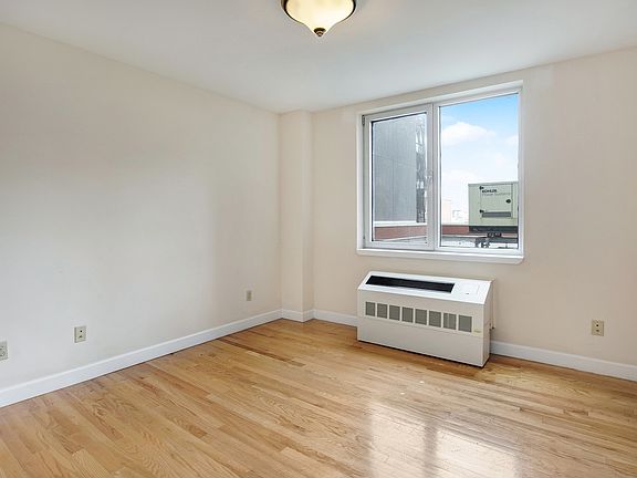 4th image of 574 4th Ave APT 2D