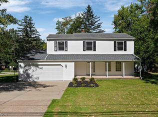 9477 Hoose Rd, Mentor, OH 44060