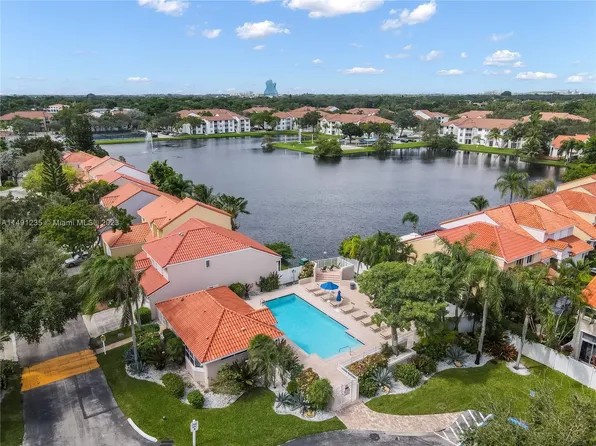 3185 N 36th Ave, Hollywood, FL 33021