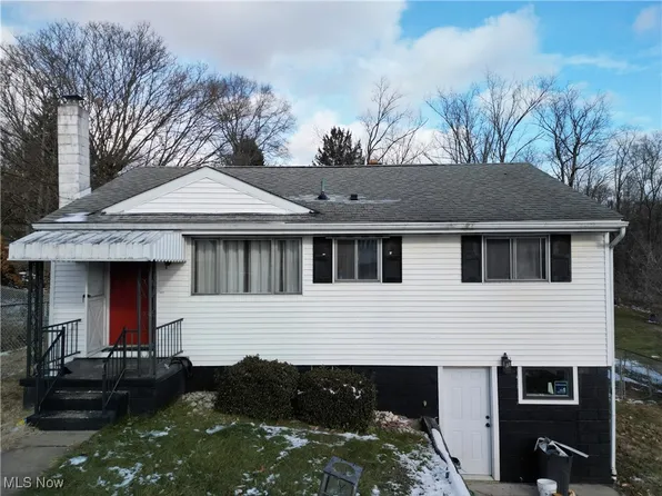 132 Linmar Ave, Wintersville, OH 43953