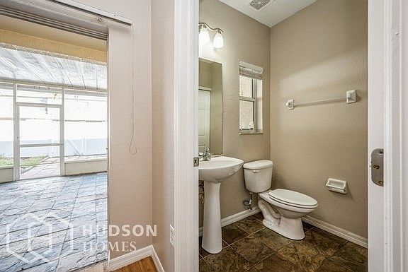 4th image of 1556 Deer Tree Ln