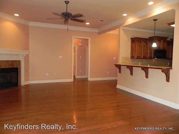 3rd image of 20356 Tuscany Ct