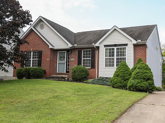 3rd image of 10150 Falcon Ridge Dr