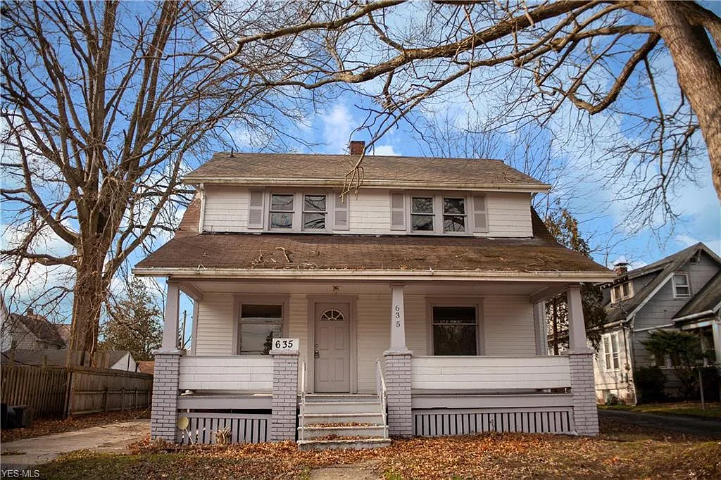 635 Parkman Rd NW photo 1