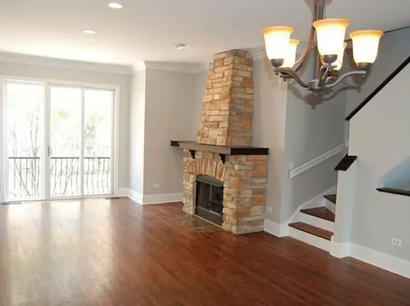 909 W Ohio St Unit 13, Chicago, IL 60642