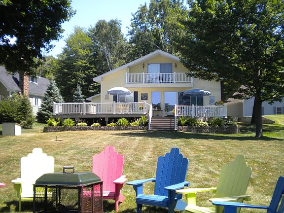 3rd image of 7577 Harbor Dr