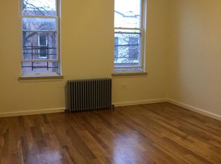 6034 55th St #2L, Maspeth, NY 11378