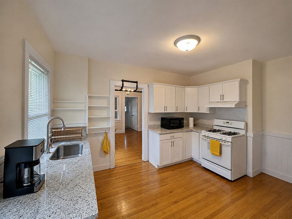 1st image of 97 Lexington Ave #1