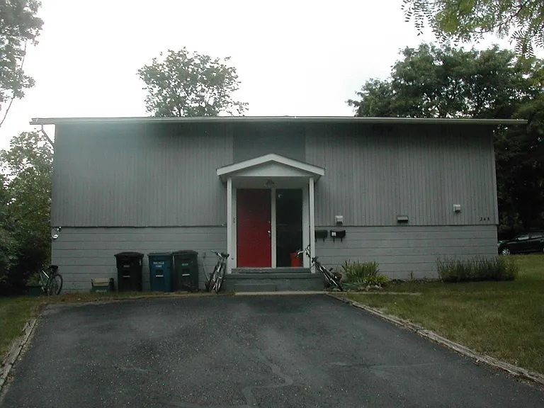 245 Brookridge Ct #1 — Photo 2