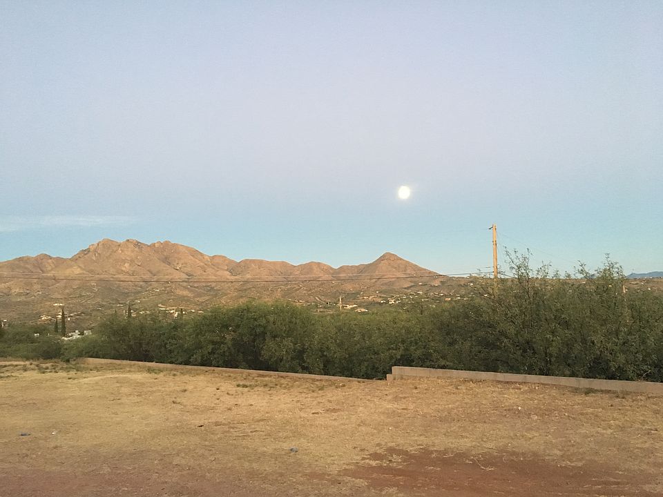 2nd image of 529 Paseo Petirojo Unit 3