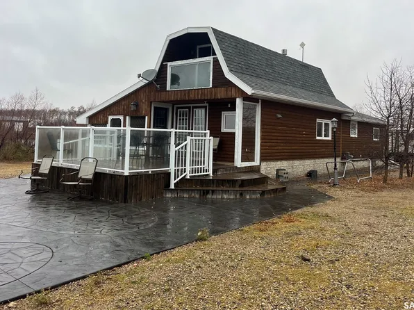 30 Lakeshore Drive, Fishing Lake, SK S0A 4J0