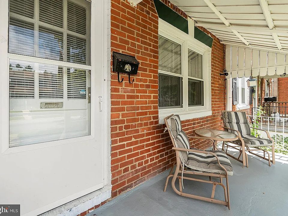 1st image of 258 Birch Ave