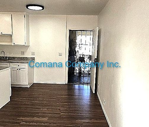 5th image of 4227 N 43rd St #11