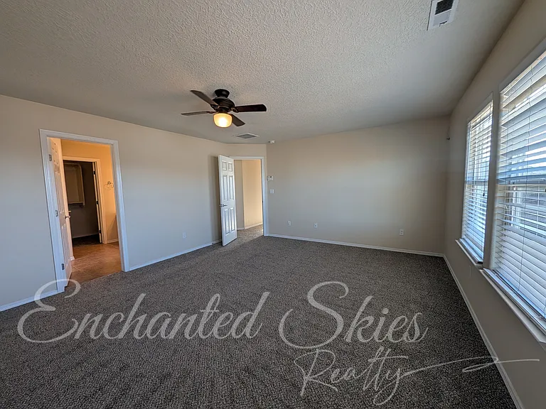 7905 Sierra Altos Pl NW — Photo 24