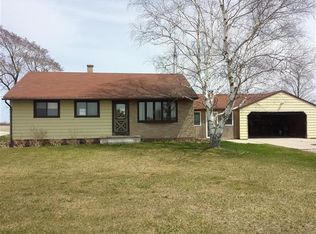 7521 State Highway 42, Two Rivers, WI 54241