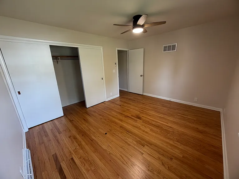 104 Market St — Photo 11