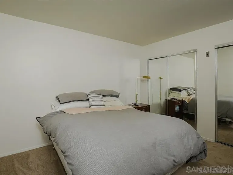 12019 Alta Carmel Ct #272 — Photo 8