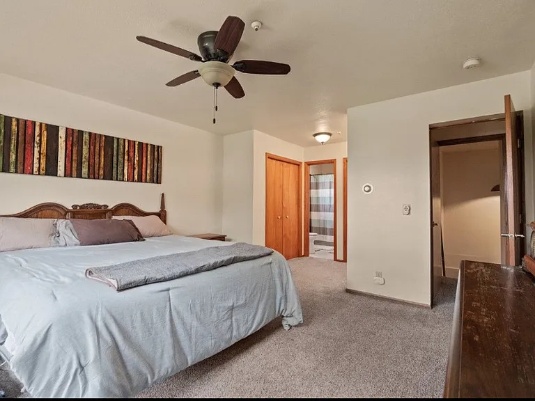 256 Lake View Cir E — Photo 8
