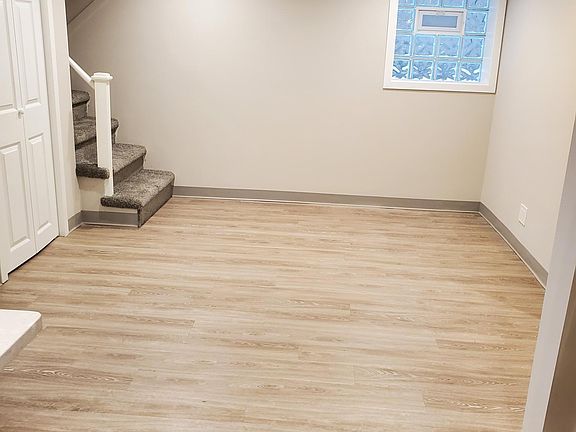 2nd image of 6048 W Bryn Mawr Ave APT 1