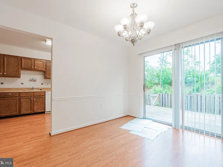 14167 Royal Oak Ln — Photo 10
