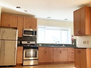 158 North St #5718512, Burlington, VT 05401