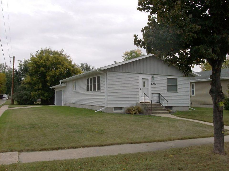1st image of 1103 S Aldrich St