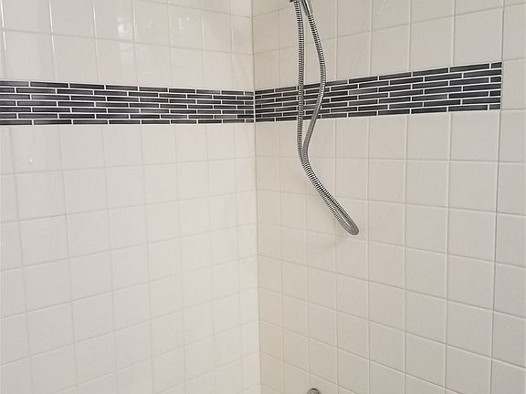 4th image of 1024 W Cleveland Ave