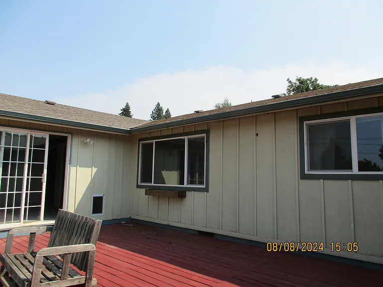 2238 Prospect Ave — Photo 7