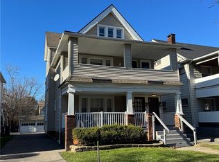2631 Hampshire Rd, Cleveland Heights, OH 44106