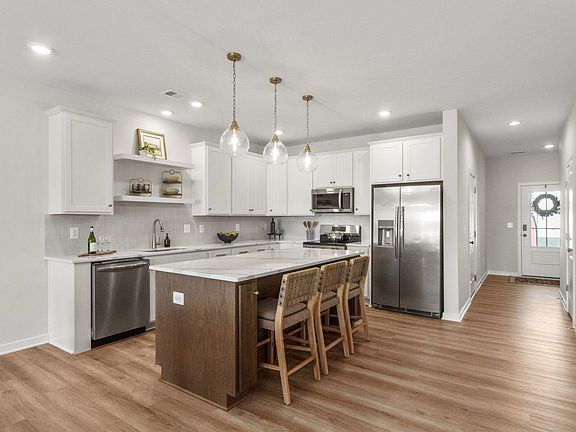 5th image of 216 Scarlet Maple Ln #76