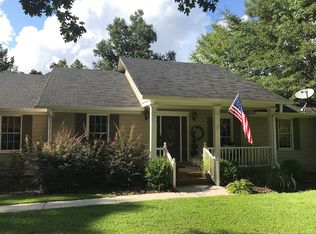 201 Plantation Dr, Macon, GA 31210