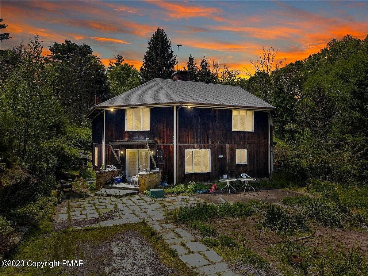 1311 Beacon Hill Rd, East Stroudsburg, PA 18301 Zillow