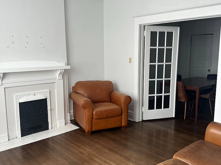 345A Roncesvalles Ave — Photo 4