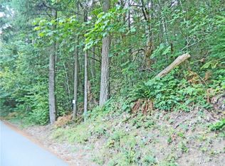 1 Minard Rd W, Bremerton, WA 98312