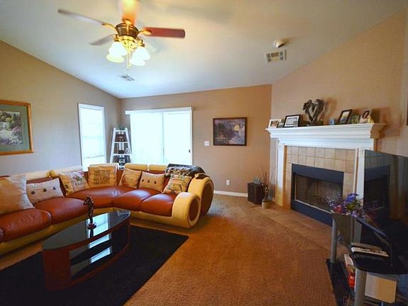 2nd image of 35990 Highland Dr