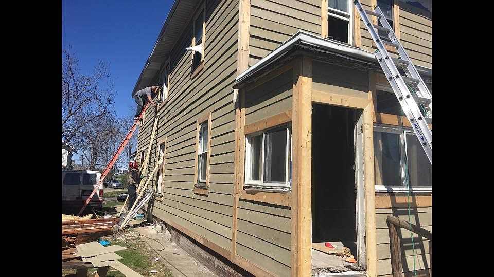 1st image of 2333 Carrollton Ave