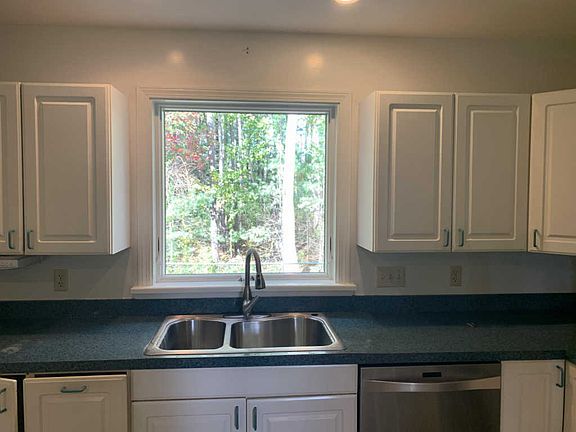 5th image of 10 Zeitler Farm Rd