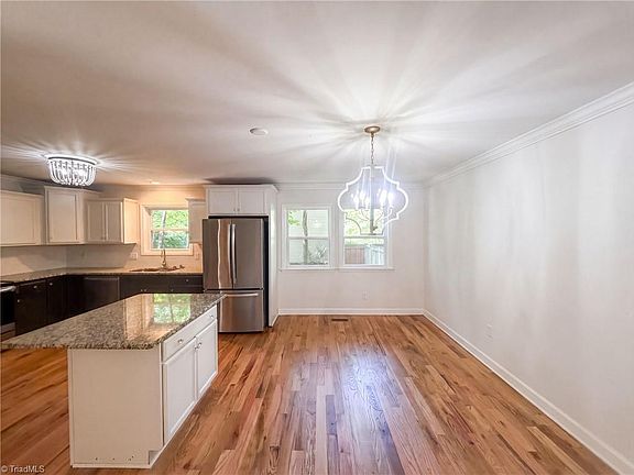 2nd image of 113 Forestview Dr