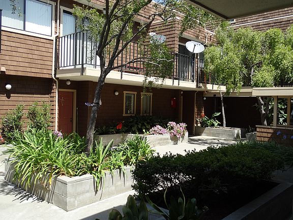 3rd image of 514 Grand Ave APT 14