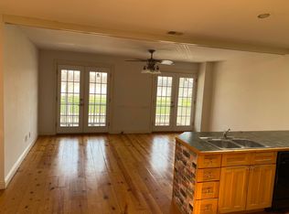 336 S Main St #B, Saint Charles, MO 63301