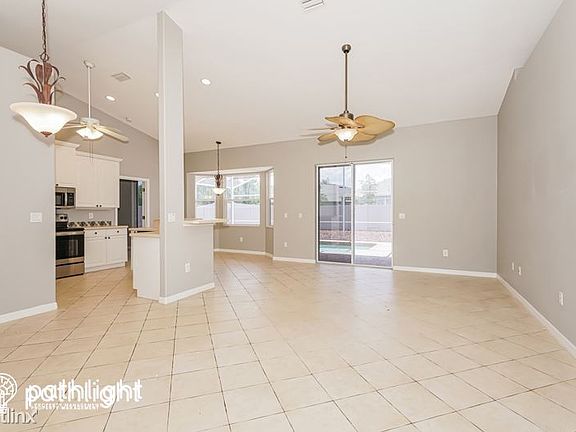 4th image of 126 San Remo Dr