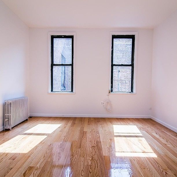 1st image of 278 Wyckoff Ave #3RTY