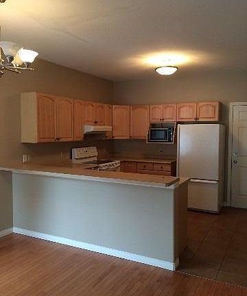 4th image of 11137 82nd Ave NW